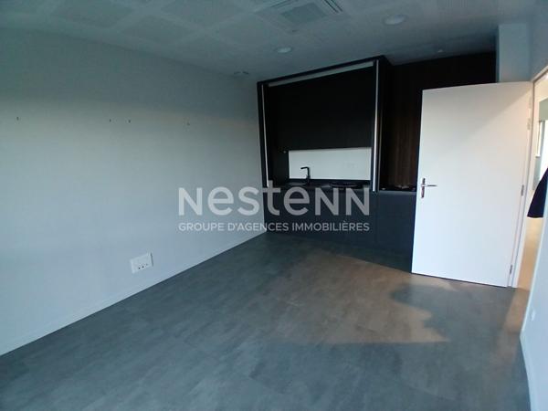 A VENDRE bureaux de 113 m2 sur St Avé