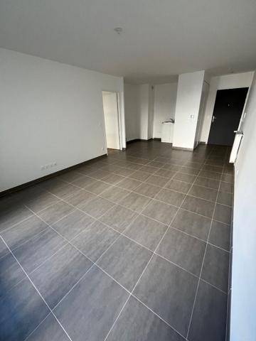 Location appartement Ozoir-la-Ferrière - 2 pièce(s) - 46 m² - 895 €/mois