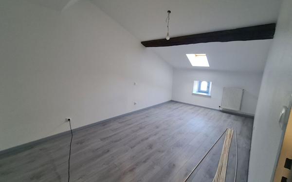 Appartement à louer    3 pièces •  Bar-le-Duc
