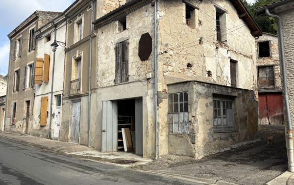 Vente Garage 2 niveaux à rénover Port-sainte-marie