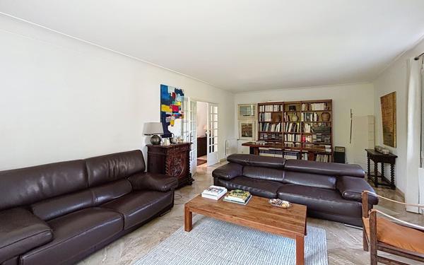 Maison à vendre    6 pièces •  Bayonne