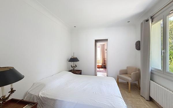 Maison à vendre    6 pièces •  Bayonne