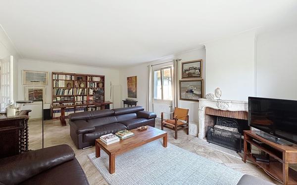 Maison à vendre    6 pièces •  Bayonne