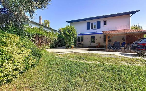 Maison à vendre    6 pièces •  Bayonne