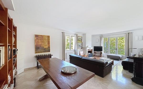 Maison à vendre    6 pièces •  Bayonne