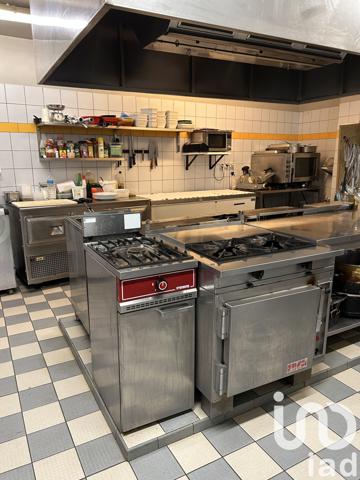 Immeuble à vendre 799 m² Objat