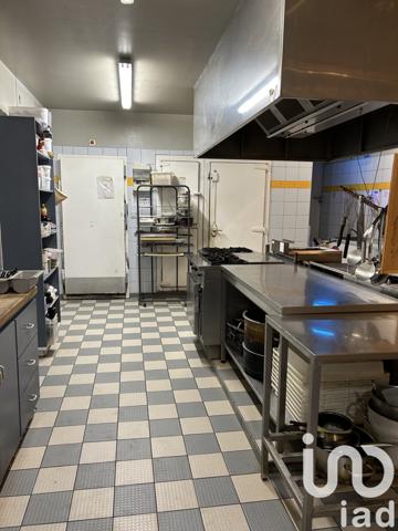 Immeuble à vendre 799 m² Objat