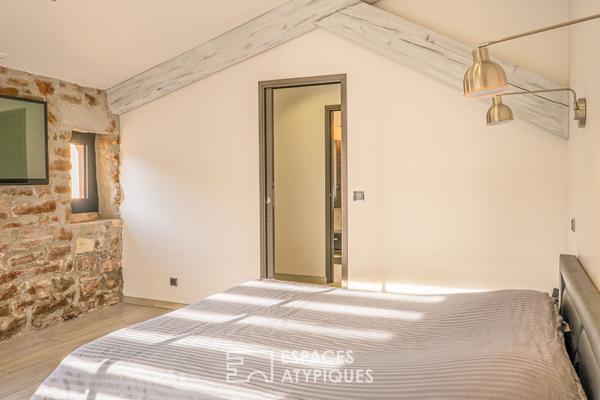 Ancienne bergerie en pierre rénovée, piscine d’exception