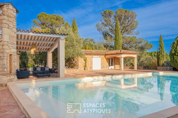 Ancienne bergerie en pierre rénovée, piscine d’exception