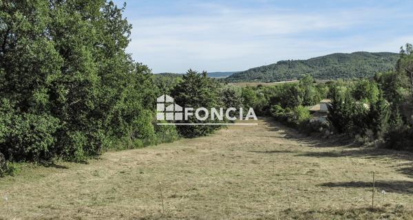 À vendre Terrain 3158 m² - Pierrevert 04860