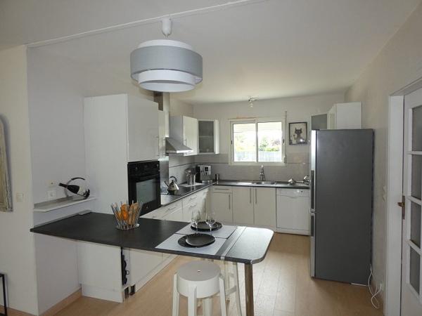 À vendre - Maison plain-pied, 6 pièces située à Vic-Fezensac (32190)