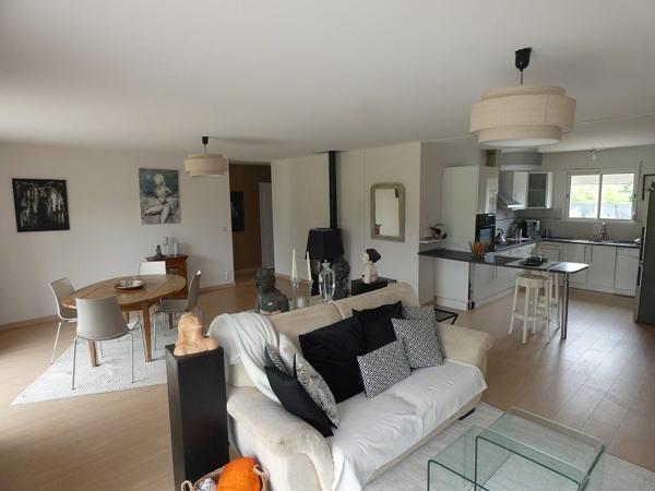 À vendre - Maison plain-pied, 6 pièces située à Vic-Fezensac (32190)