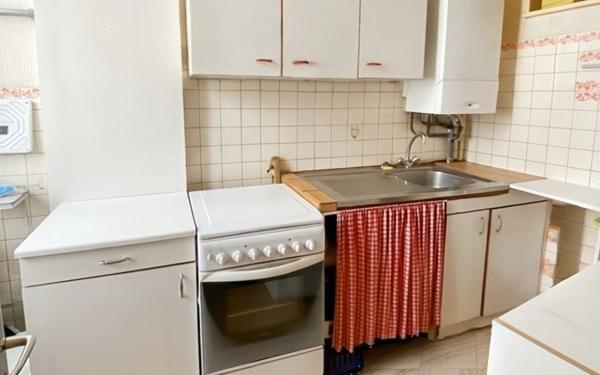Appartement à vendre    2 pièces • 31,63 m2 Versailles