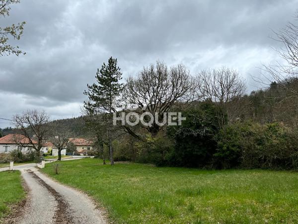 Exceptionnel, terrain aux portes de Cahors