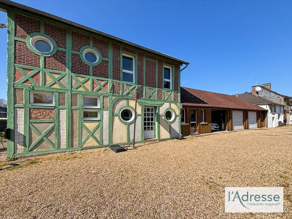 Ensemble immobilier de charme au coeur de Pont Saint Pierre