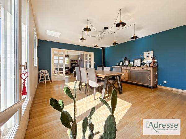 Ensemble immobilier de charme au coeur de Pont Saint Pierre