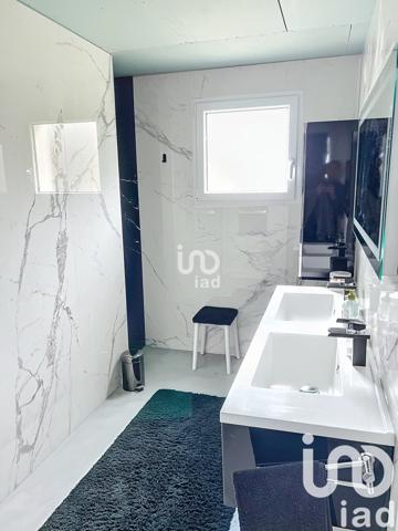 Maison à vendre 6 pièces 146 m² Saint-Michel-de-Volangis