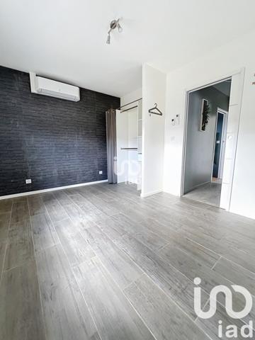 Maison à vendre 6 pièces 146 m² Saint-Michel-de-Volangis