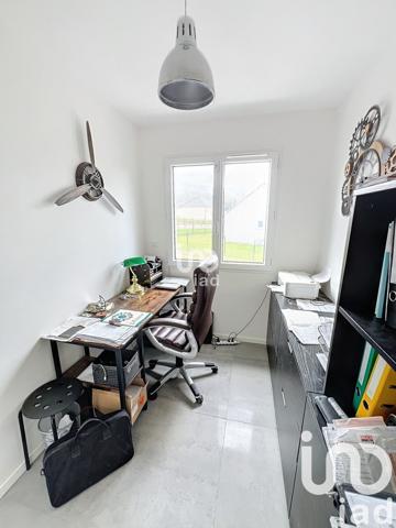 Maison à vendre 6 pièces 146 m² Saint-Michel-de-Volangis