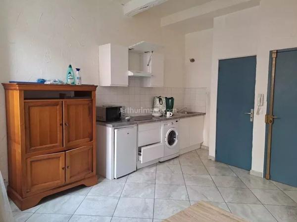 Location Appartement 1 pièces 20 m2 à Salernes