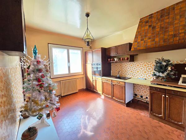 EXCLUSIVITÉ - Maison familiale secteur / La Roue Sathonay