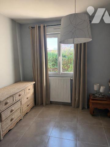 Maison de plain-pied récente avec garage et climatisation – Sarrians
