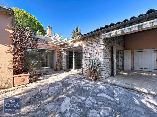 Maison à vendre 5 pièces 210m²