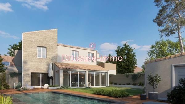 Maison à vendre 10 pièces de 300 m²