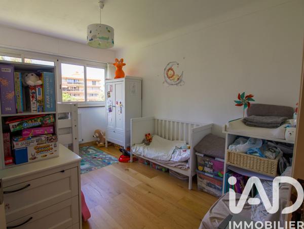 Appartement à vendre 3 pièces 67,97 m² Antibes