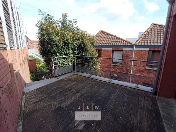 AJLQ-JM63 - Lille T2 NON MEUBLE - 39 M2