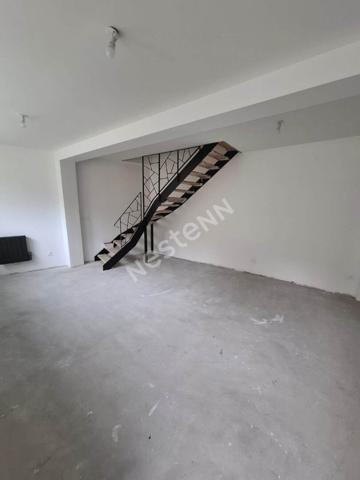A VENDRE - LOCAL COMMERCIAL - PONTOISE