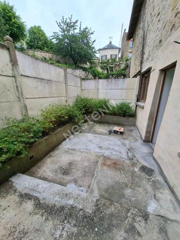 A VENDRE - LOCAL COMMERCIAL - PONTOISE