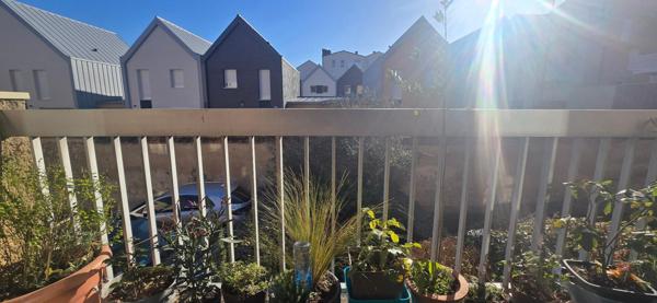 Chartres Basse ville appartement  avec balcon, cellier et parking