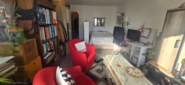 Chartres Basse ville appartement  avec balcon, cellier et parking