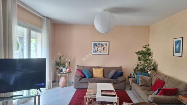 Maison à vendre à Crissey - 5 pièces, 3 chambres, jardin, garage, combles aménageables.