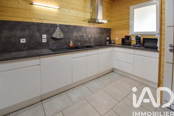 Maison à vendre 6 pièces 83 m² Luz-Saint-Sauveur