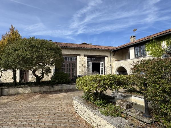 Commerce à vendre à Saint-Martial-Viveyrol (24320) - Dordogne