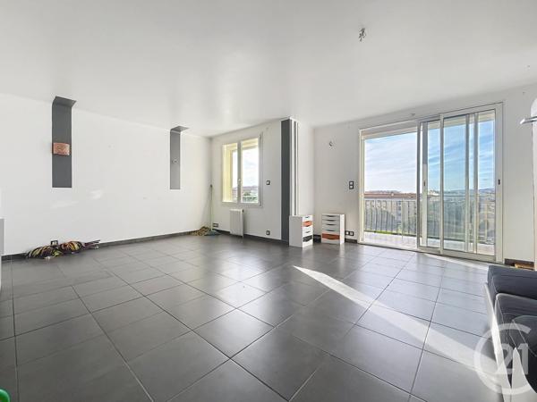 Appartement F4 à vendre  4 pièces - 72,95 m2 FREJUS - 83