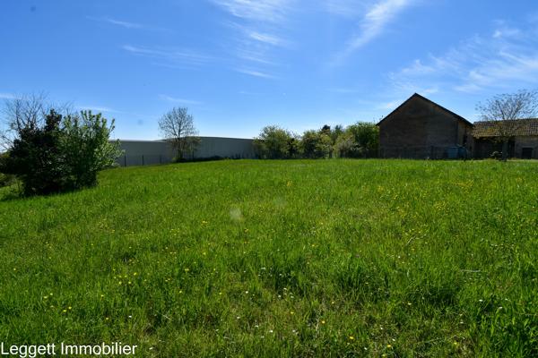 Terrain à vendre à Thenon (24210) - Dordogne