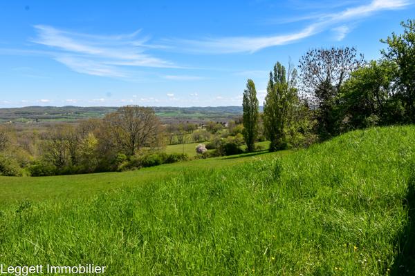 Terrain à vendre à Thenon (24210) - Dordogne