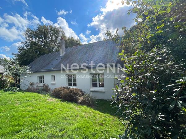 Charmante Maison à Vendre à Saint Nolff - Un Havre de Paix en Campagne !