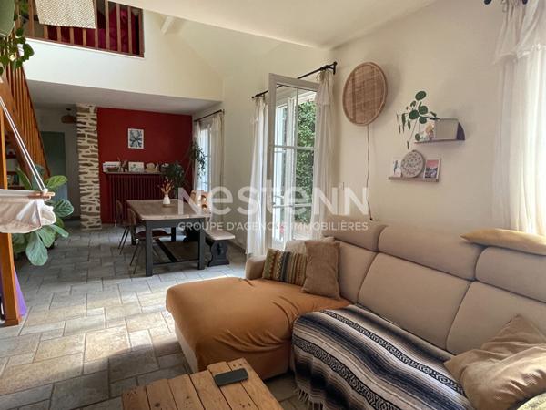 Charmante Maison à Vendre à Saint Nolff - Un Havre de Paix en Campagne !