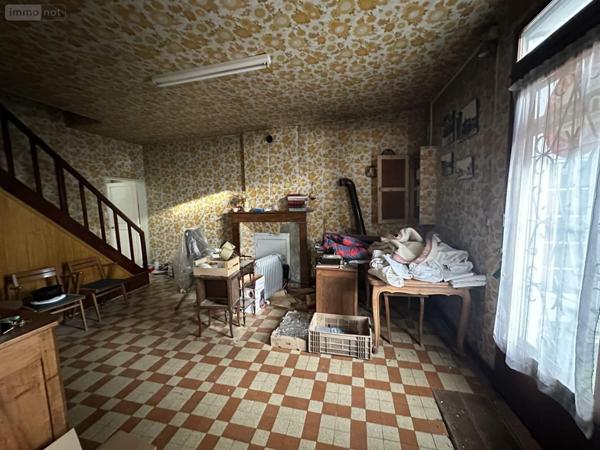 Maison à vendre à Vernantes dans le Maine-et-Loire (49390), ref : 49046/735