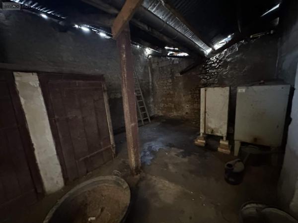 Maison à vendre à Vernantes dans le Maine-et-Loire (49390), ref : 49046/735