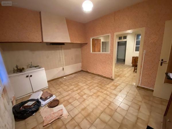 Maison à vendre à Vernantes dans le Maine-et-Loire (49390), ref : 49046/735