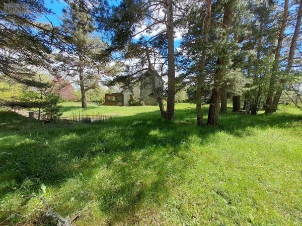 Maison à vendre à Val-d'Arcomie dans le Cantal (15320), ref : 044/1244