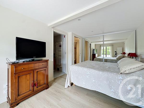 Maison à vendre  5 pièces - 155 m 2   GUJAN MESTRAS  - 33