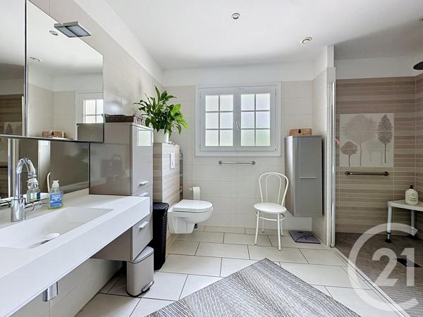 Maison à vendre  5 pièces - 155 m 2   GUJAN MESTRAS  - 33