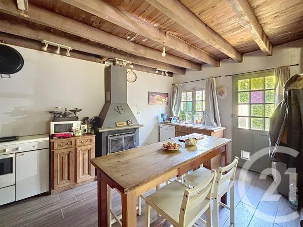 Maison à vendre  5 pièces - 252,10 m 2   MONTPON MENESTEROL  - 24