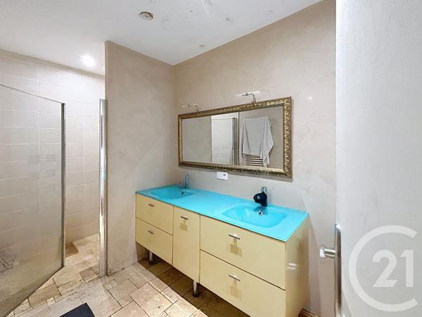 Maison à vendre  5 pièces - 252,10 m 2   MONTPON MENESTEROL  - 24